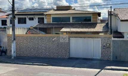 Oportunidade Única: Casa Duplex na Avenida Paulo VI - Inácio Barbosa