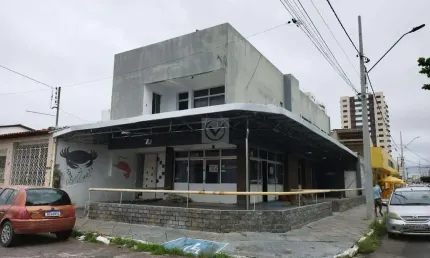 Oportunidade: Prédio Comercial de Esquina na Suíssa (Vila Militar)