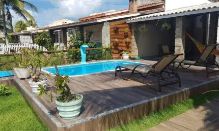 Viva em um Paraíso à Beira-Mar no Condomínio Baia Blanca!