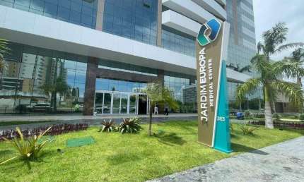 Sala Comercial no mais novo e moderno centro médico da cidade