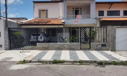 Viva com Espaço e Conforto no Sol Nascente: Casa de 2 Pavimentos com 5 Quartos!
