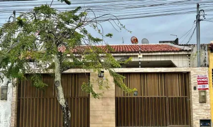 Vende-se Casa no Bairro Jabotiana por Apenas R$ 470.000!