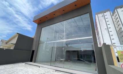 Ponto comercial com 355m² em excelente região em Aracaju!