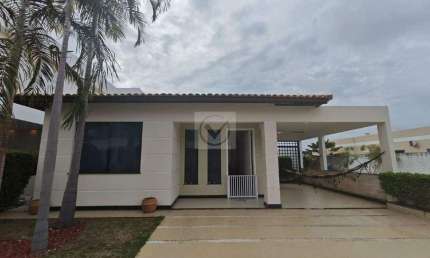 Casa em condominio à venda, 3 quartos, 1 suíte, 4 vagas, Robalo - Aracaju/SE