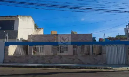 Casa à venda, 3 quartos, 1 suíte, 2 vagas, Luzia - Aracaju/SE