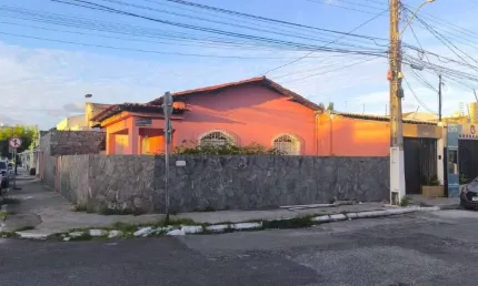 Aluguel | Casa de esquina no Salgado Filho - Aracaju/SE