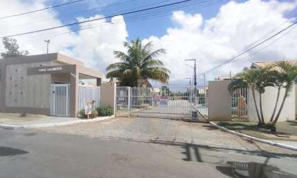 Casa em Condomínio – Conforto e Lazer Perto das Praias
