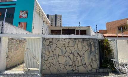 Casa comercial à venda na Rua Ananias Azevedo, Treze de Julho, Aracaju
