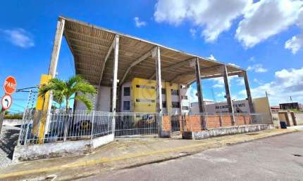 Prédio comercial para aluguel no Bairro Jabotiana em Aracaju/SE