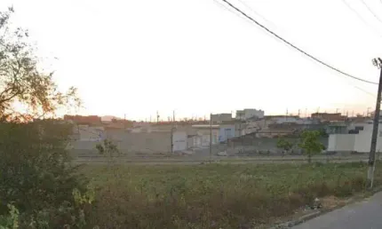 Terreno à venda na Avenida Doutor Uéliton Mendes, Oviedo Teixeira, Itabaiana