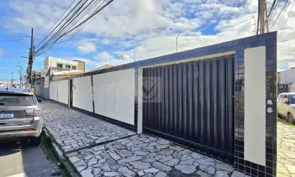 Casa com 3 quartos para alugar na Rua Vereador Rosalvo Silva, Grageru, Aracaju