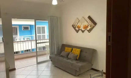 Apartamento na praia de bombas, aproximadamente 230 m do mar.