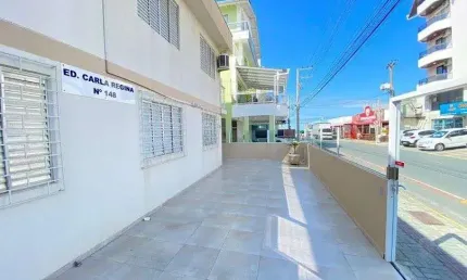 APARTAMENTO À 60M DO MAR DE BOMBAS - LOCAÇÃO DE TEMPORADA