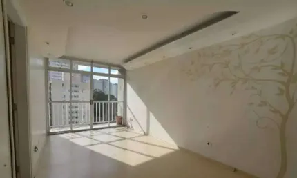 Apartamento para venda possui 56 metros quadrados com 2 quartos