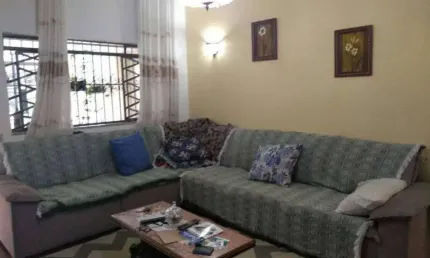 Sobrado para aluguel com 220 metros quadrados com 4 quartos em Vila Liviero - São Paulo - SP