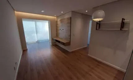 Apartamento para venda tem 55 metros quadrados com 2 quartos
