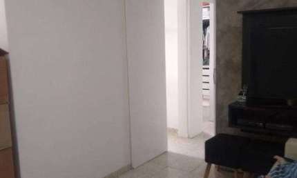 Apartamento para venda possui 48 metros quadrados com 2 quartos