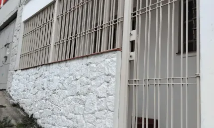 Charmosa casa de 2 quartos na vila dom pedro i, são paulo - próxima a parques e metrô