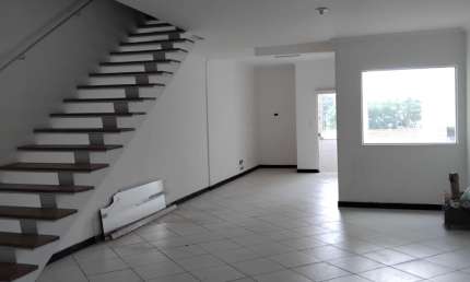Encantador Hayloft Residencial ou Comercial de 2 Quartos no Ipiranga, São Paulo - Próximo ao Parque e Metrô
