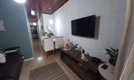 Casa a venda com 54 metros e 2 dormitórios sendo 1 suíte em Carapicuiba