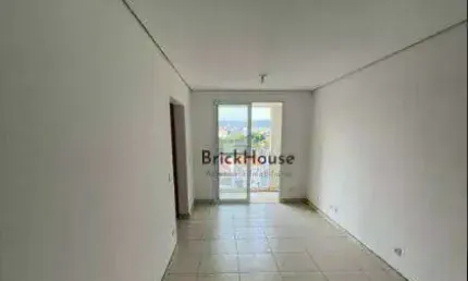 Apartamento com 2 dormitórios à venda, 63 m² por R$ 550.000,00 - Centro (São Roque) - São Roque/SP