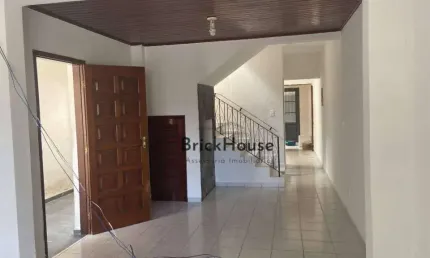 Casa com 3 dormitórios à venda, 140 m² por R$ 498.000,00 - Vila Santo Antônio - São Roque/SP