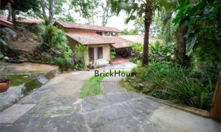 Casa TÉRREA com 4 dormitórios à venda, 524 m² por R$ 3.900.000 - Vila Santa Rita - São Roque/SP