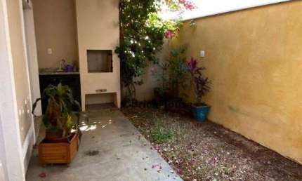 Casa com 3 dormitórios à venda, 100 m² por R$ 860.000,00 - Jardim Maria Trindade - São Roque/SP