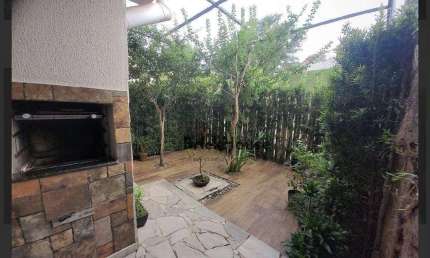 Casa com 2 dormitórios à venda, 82 m² por R$ 648.000,00 - Taboão - São Roque/SP