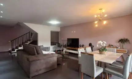 Casa com 3 dormitórios à venda, 274 m² por R$ 1.750.000 - Vila Borghesi - São Roque/SP