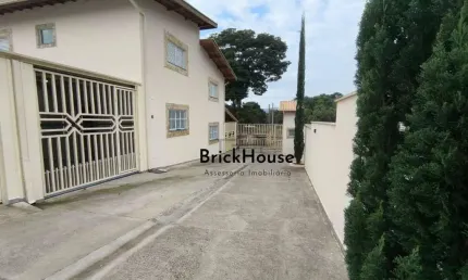 Sobrado para alugar por R$ 2.600,00/mês - Vila São Rafael - São Roque/SP