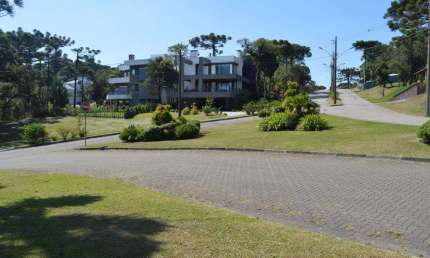 Terreno à venda no Bairro Altos Pinheiros com 948 m² de área privativa