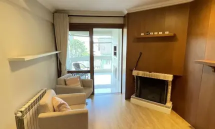 Apartamento 02 Dorm. à venda no Bairro Centro com 96 m² de área privativa - 2 vagas de garagem