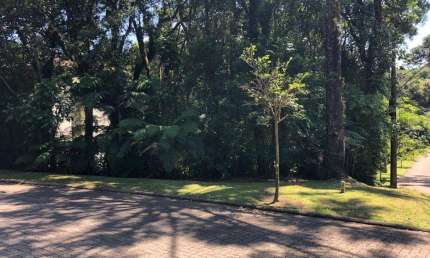 Terreno à venda no Bairro Reserva da Serra com 764 m² de área privativa