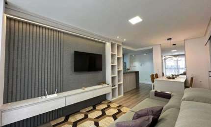 Apartamento 02 Dorm. à venda no Bairro Centro com 75 m² de área privativa - 1 vaga de garagem