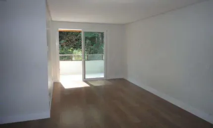 Apartamento 02 Dorm. à venda no Bairro Centro com 82 m² de área privativa - 2 vagas de garagem