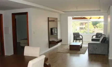 Apartamento 03 Dorm. à venda no Bairro Centro com 132 m² de área privativa - 3 vagas de garagem
