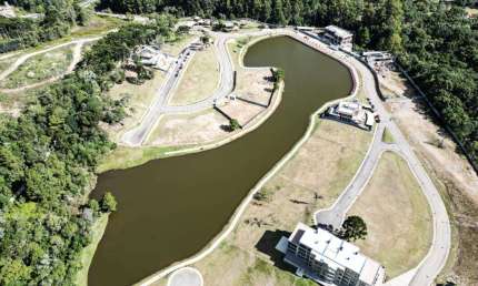 Terreno à venda no Bairro Linha Ávila Alta com 922 m² de área privativa