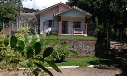 Casa 03 Dorm. à venda no Bairro Vale das Colinas com 110 m² de área privativa - 2 vagas de garagem