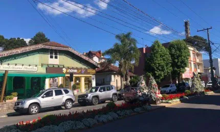 Terreno Comercial à venda no Bairro Centro com 1200 m² de área privativa