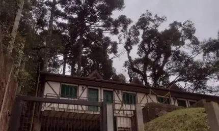 Prédio comercial à venda no bairro dutra com 120 m² de área privativa