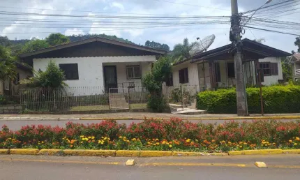 Terreno Comercial à venda no Bairro Várzea Grande com 2588 m² de área privativa