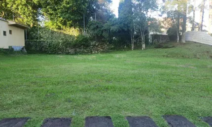 Terreno à venda no Bairro Pousada da Neve com 904 m² de área privativa