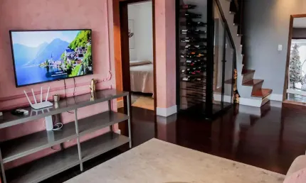 Apartamento 02 dorm. à venda no bairro centro com 121 m² de área privativa - 1 vaga de garagem
