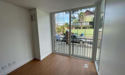 Apartamento 02 Dorm. à venda no Bairro Centro com 75 m² de área privativa - 1 vaga de garagem