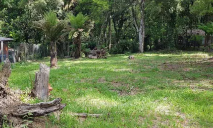 Terreno à venda no Bairro Vila Suzana com 1584 m² de área privativa