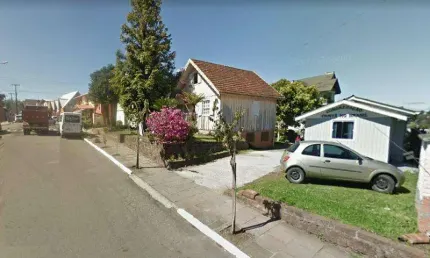 Terreno Comercial à venda no Bairro Floresta com 1000 m² de área privativa