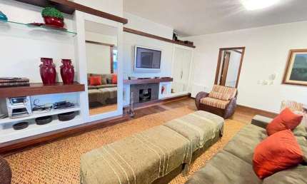 Apartamento 05 Dorm. à venda no Bairro Centro com 176 m² de área privativa - 4 vagas de garagem