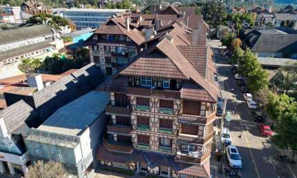 Apartamento 01 Dorm. à venda no Bairro Centro com 64 m² de área privativa - 1 vaga de garagem