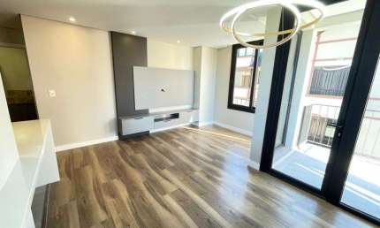 Apartamento 01 Dorm. à venda no Bairro Centro com 57 m² de área privativa - 1 vaga de garagem
